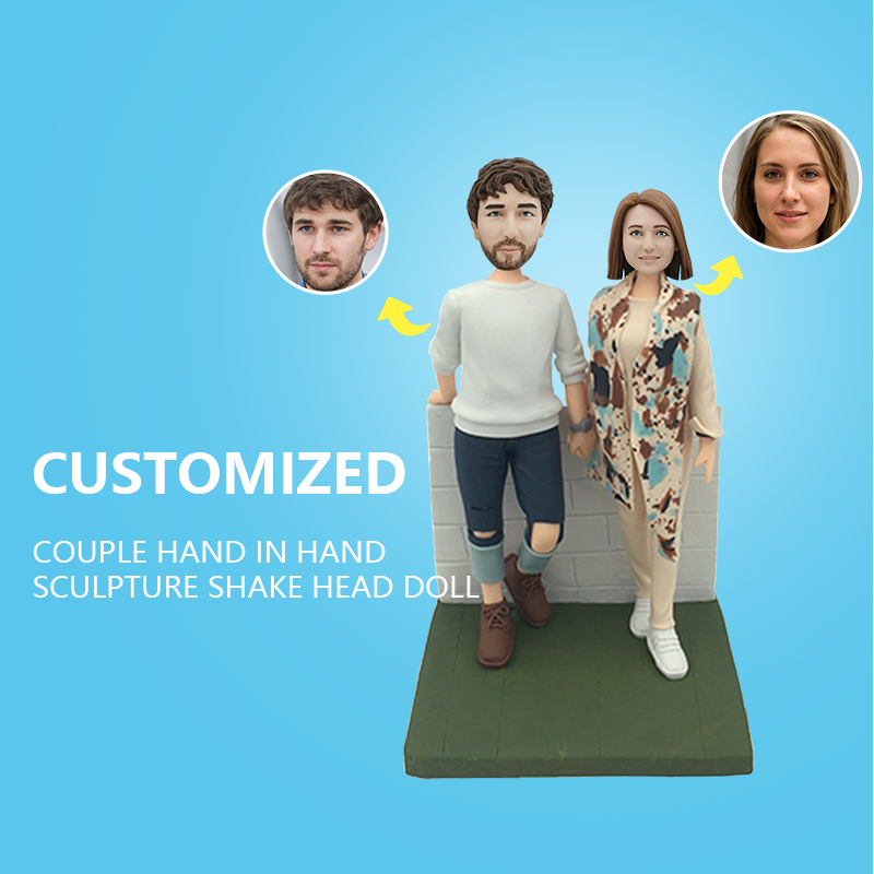 Customized Couple Hand in Hand Sculpture Shake Head Doll